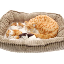 Мягкая игрушка Perfect Petzzz A Сat With Three Kittens Multicoloured, 32 см купить в Кишиневе. Фото 1