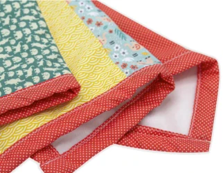 Игрушка для прорезывания зубов с одеялом BabyJem Patchwork Красная купить в Кишиневе. Фото 7