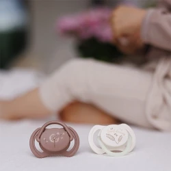 Пустышка симметричная из силикона BabyOno Night & Day Brown & White (18+ мес.), 2 шт. купить в Кишиневе. Фото 9