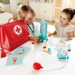 Игровой набор Маленький доктор Hape Little Doctor's Medical Set, 22 предмета купить в Кишиневе. Фото 3