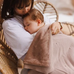 Пледик BabyOno Flannel Comfort Maroon, 75×100 см купить в Кишиневе. Фото 5