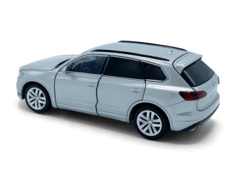 Миниатюрная модель внедорожника Tayumo VW Touareg Silver купить в Кишиневе. Фото 2