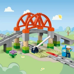 Конструкторы Lego Duplo Train Bridge and Tracks Expansion Set, 42 элемента купить в Кишиневе. Фото 8