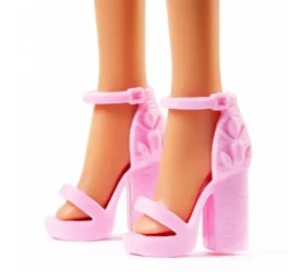 Set Barbie "Dulap-valiză pentru haine cu o păpușă" cumpăra în Chișinau. Foto 12