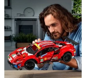 Конструкторы Lego Technic Ferrari 488 GTE, 1677 элементов купить в Кишиневе. Фото 5