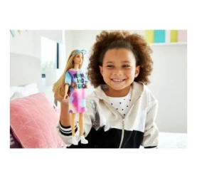 Кукла Barbie "Модница" в разноцветном платье и кепке-козырьке купить в Кишиневе. Фото 7