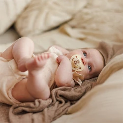 Suzeta anatomică din silicon BabyOno Night & Day Creamy & Caramel (0-6 luni), 2 buc. cumpăra în Chișinau. Foto 6