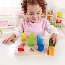 Игрушка-сортер Hape Color & Shape Sorter купить в Кишиневе. Фото 4