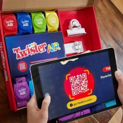 Настольная игра Hasbro Twister Air купить в Кишиневе. Фото 5