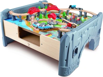 Железная дорога Hape c локомотивом и аксессуарами, 70 элементов купить в Кишиневе. Фото 1