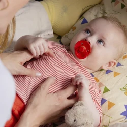 Suzetă anatomică din latex Bibs Candy Apple, 0-6 luni cumpăra în Chișinau. Foto 3