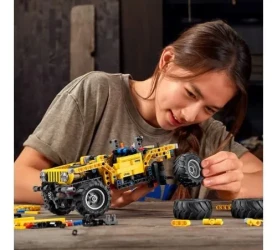 Constructor Lego Technic "Jeep Wrangler" (665 el.) cumpăra în Chișinau. Foto 11