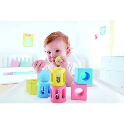 Набор погремушек Hape Geometric Rattle Trio, 9 предметов купить в Кишиневе. Фото 3