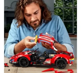 Конструкторы Lego Technic Ferrari 488 GTE, 1677 элементов купить в Кишиневе. Фото 4