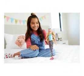 Кукла Barbie "Модница" в майке Малибу и леггинсах купить в Кишиневе. Фото 7