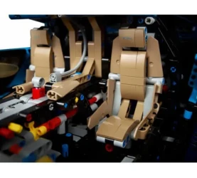 Конструктор Lego Technic "Bugatti Chiron" (3599 дет.) купить в Кишиневе. Фото 13
