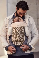 Анатомический мультифункциональный рюкзак-кенгуру BabyBjorn Mini Beige/Leopard, хлопок купить в Кишиневе. Фото 3